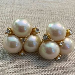 Vtg AUTH Ch. Dior Clip On Pearl & Crystal Goldtone Earrings- Beautiful Condition